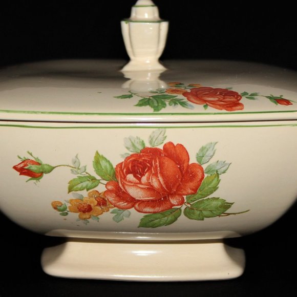 Vintage Madame Gautier Vegetable Bowl From Homer Laughlin | Footed and Lidded - Picture 2 of 8